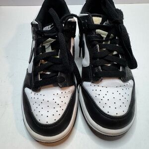 Nike Dunk Low 'Panda'CW1590 100 Size 4Y/5.5-6